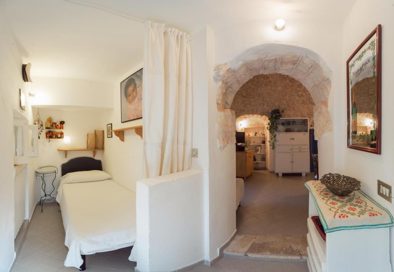 Trulli Girasoli E Viole Cocolicchio ภายนอก รูปภาพ
